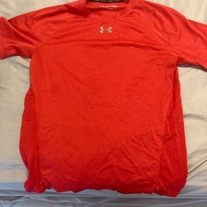 I am selling a red under amour tee